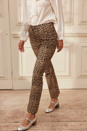 Slim-leg flared trousers