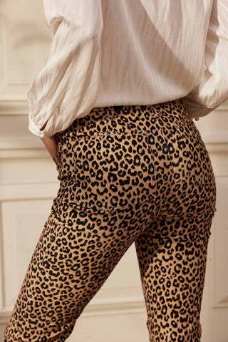Slim-leg flared trousers
