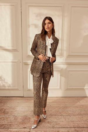 Slim-leg flared trousers